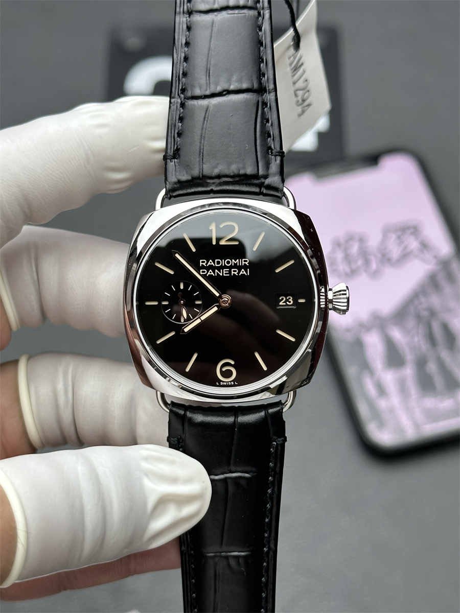 VSF Watches Panerai PAM1294 – 40mm Radiomir Super Clone with Black Dial & P.900 Movement
