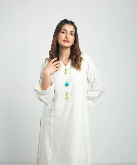 White linen 3